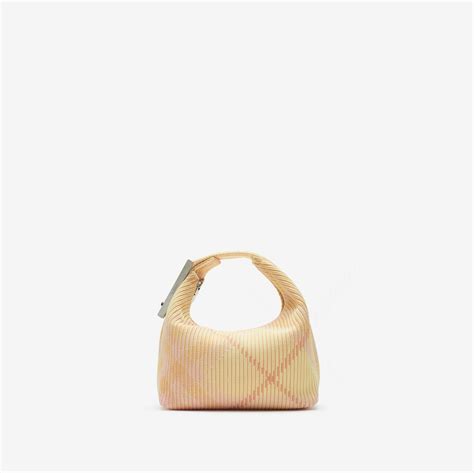 burberry cnpansim1pan bag duffle bag small|Mini Peg Duffle Bag in Ivy .